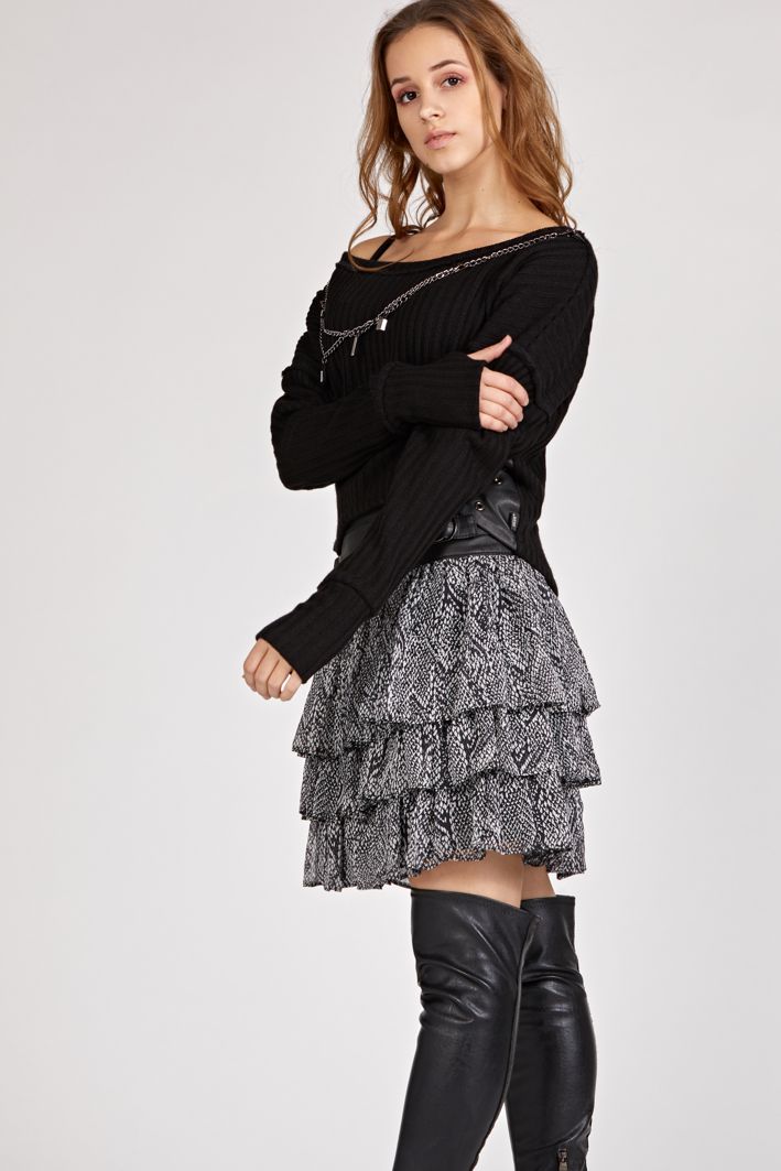 spódnica z jedwabiu i skóry, jedwabna spódnica ze skórzanym karczkiem i falbankami, spódnica wzór węża, spódnica falbanki, spódnica z karczkiem ze skóry naturalnej i szyfonu jedwabnego