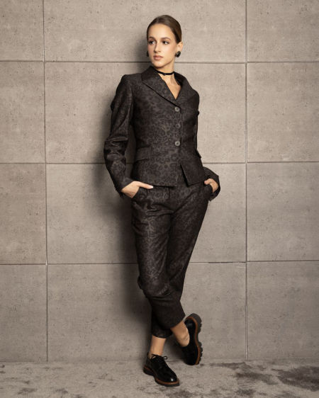 124007 Spodnie Black