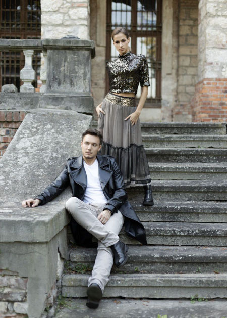 124001 Jedwabna Spódnica Z Falbana Taupe/Black