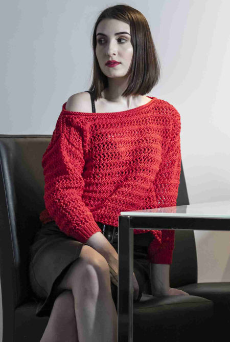 119017 Sweter Handmade Red