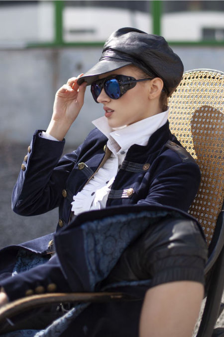 120006 Aksamitny Płaszczyk Damski Navy Blue