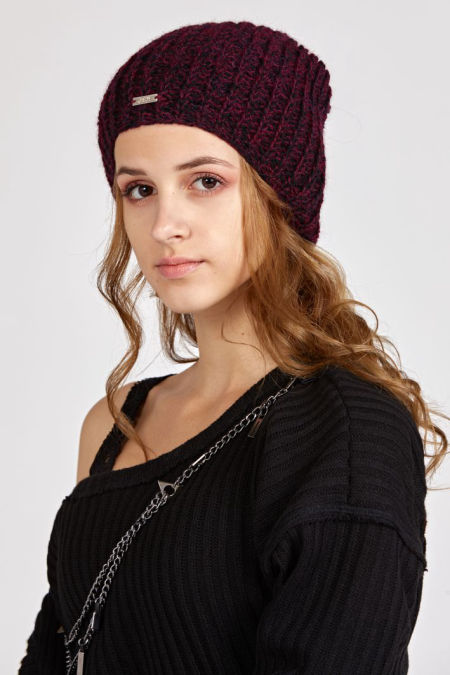 220015 Czapka Handmade Burgund