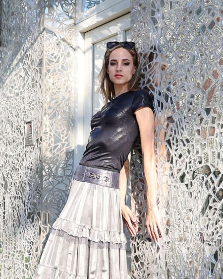 126004 Jedwabna Spódnica Maxi Moonstone – Aurora